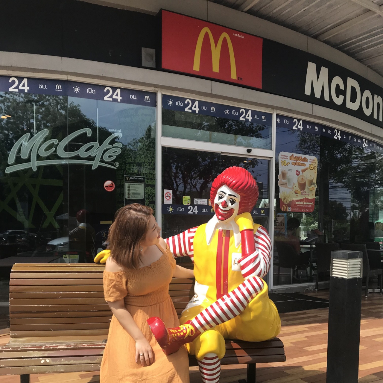 푸터 로고