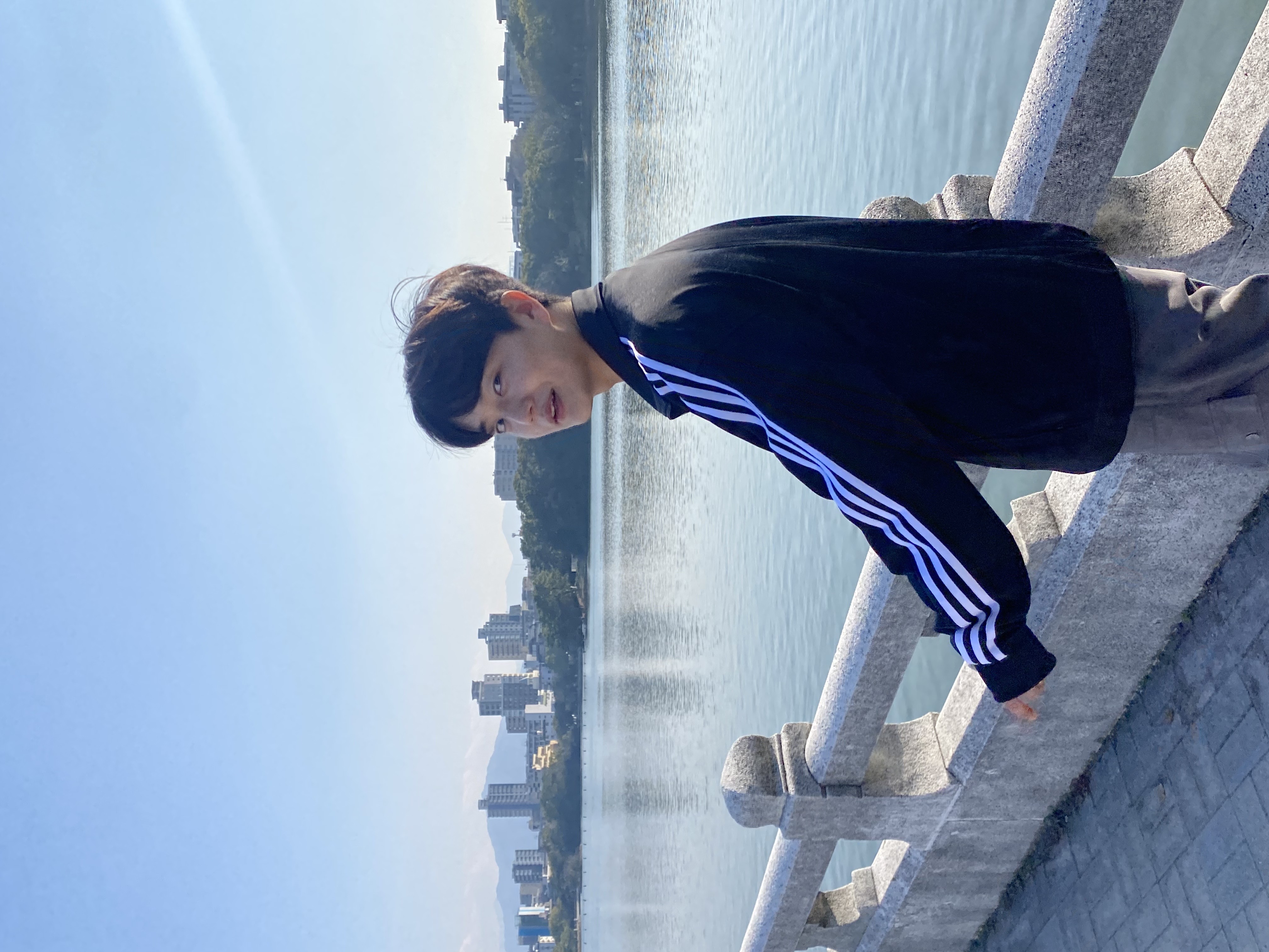 김관현